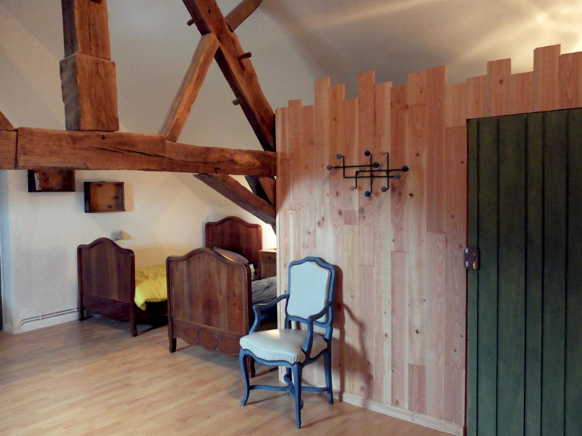 Bed and Breakfast Le The Au Jardin Saint-Julien-de-Civry Exteriér fotografie